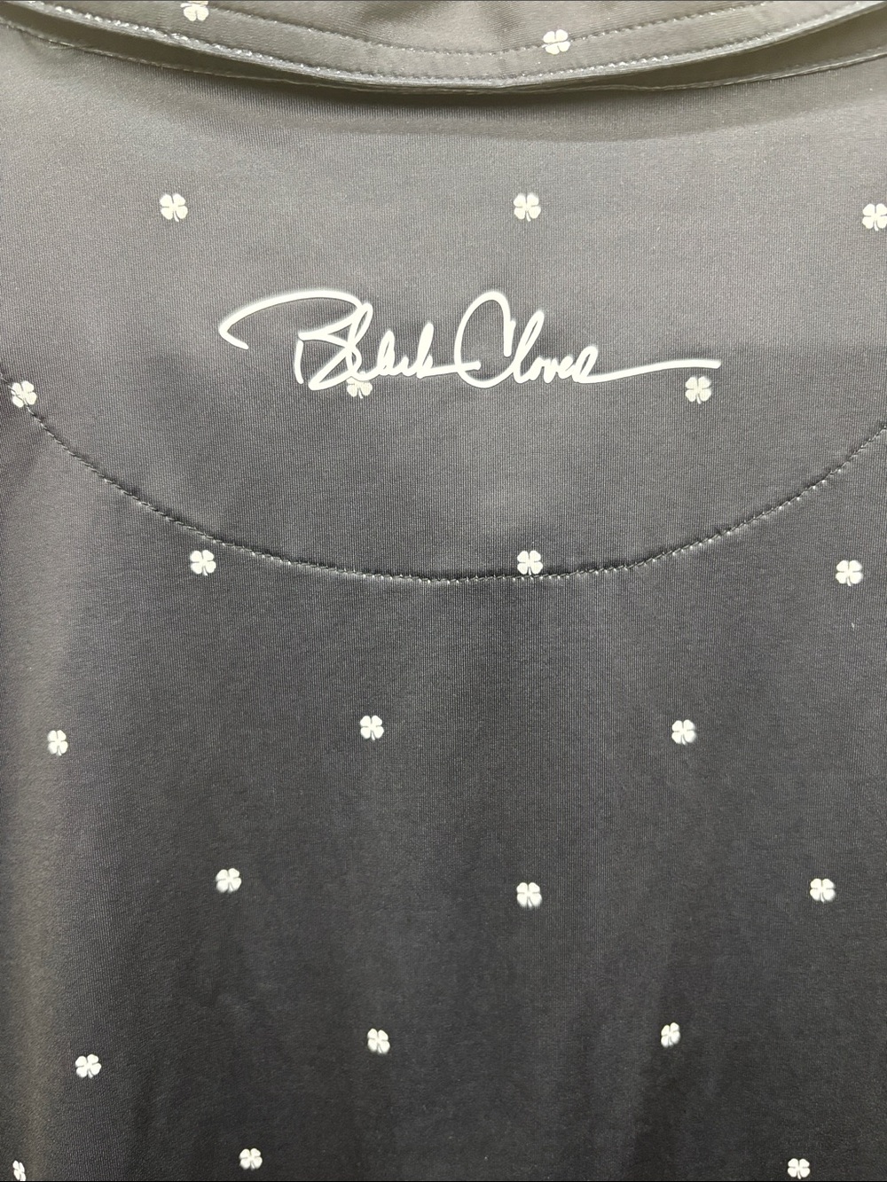 Black Clover XXL Men’s Black Polo with Micro Dot Print - Picture 3 of 9